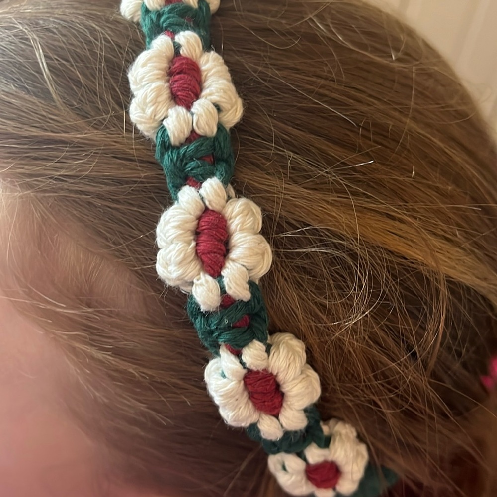 Crochet flower pattern elastic head wrap/ headband Teal and Cream - Picture 7 of 15